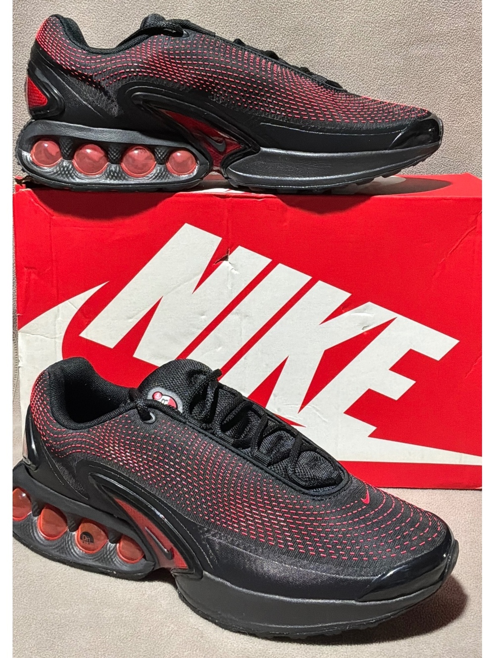 Nike Air Max DN ES Men's Running Shoes Black Red Size 13